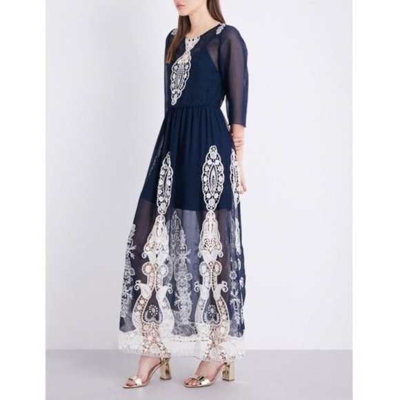 Alice & Olivia Aquinnah Lace Detail Maxi Dress size 2 - Picture 2 of 9